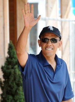 Obama on vacation AGAIN